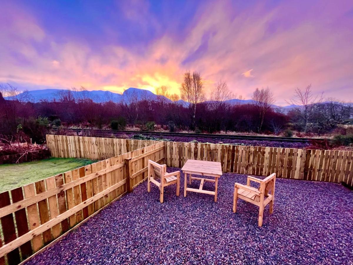 Per Ardua Shepherds Hut Fort William Exterior foto